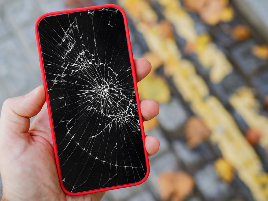 Reparo de Tela de iPhone O Pesadelo da Tela Quebrada (e Suas Soluções